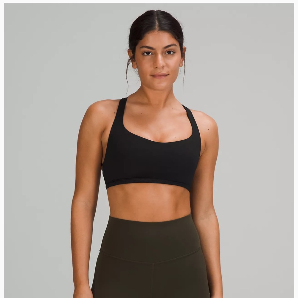 Lululemon Free To Be Wild Bra size 6 - black
